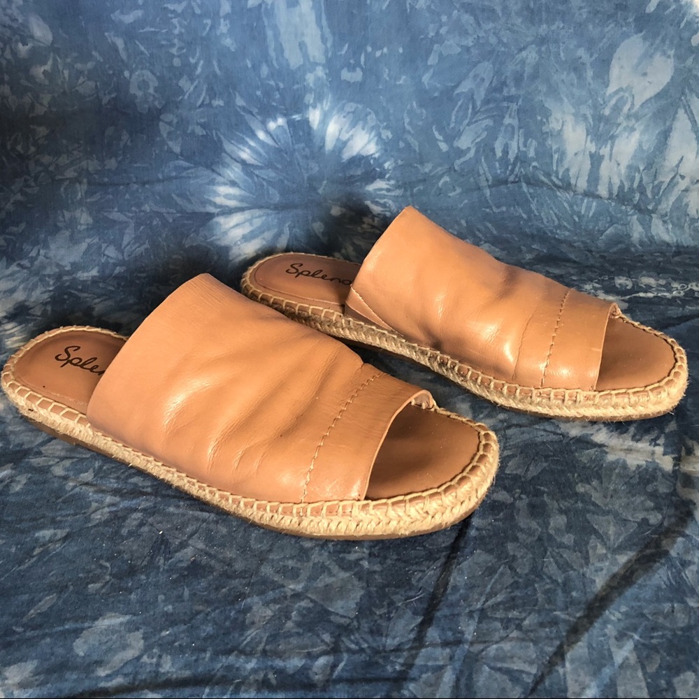 Nude Splendid Leather Sandal